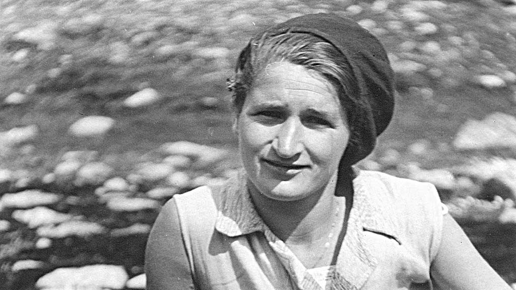Greti Caprez-Roffler an ihrem 25. Geburtstag 1931
