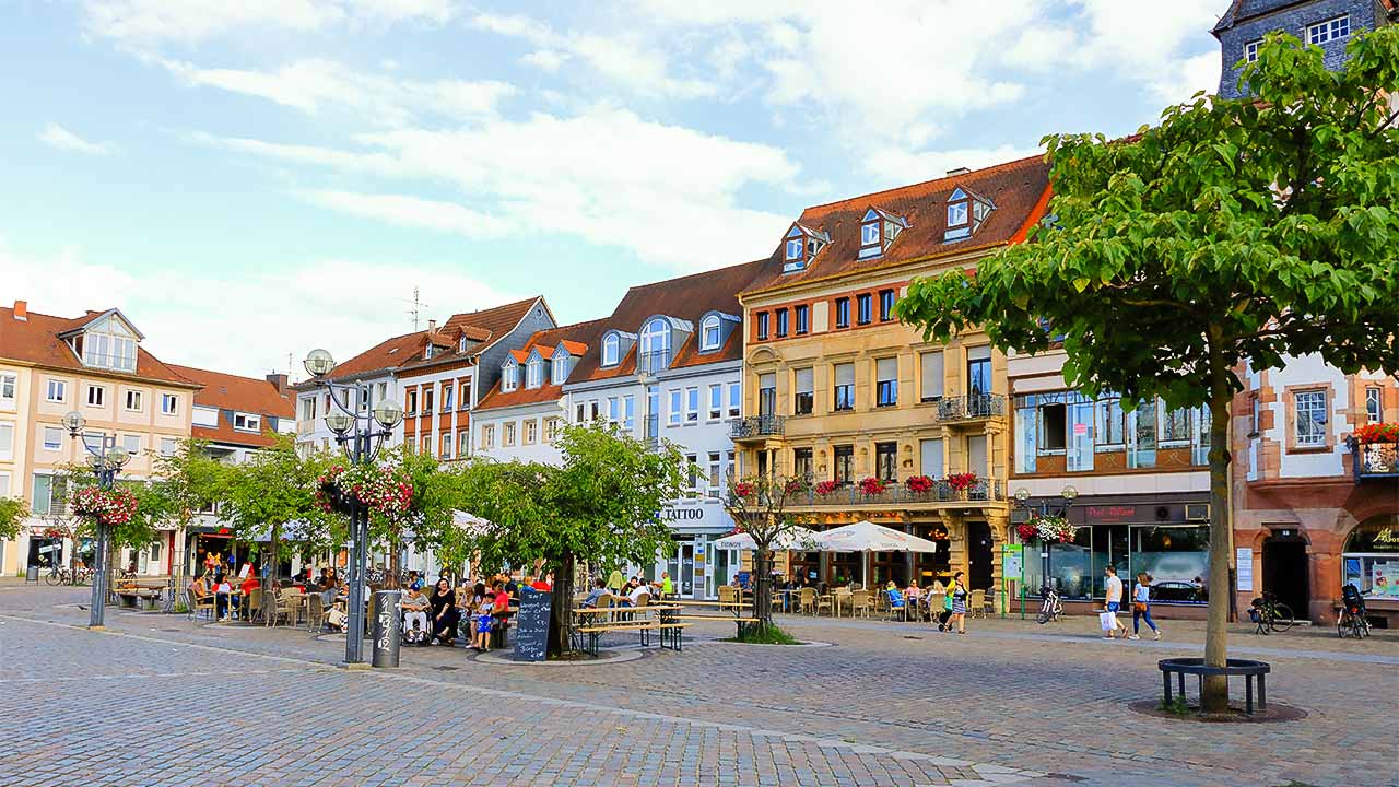 Innenstadt von Landau in der Pfalz in Deutschland