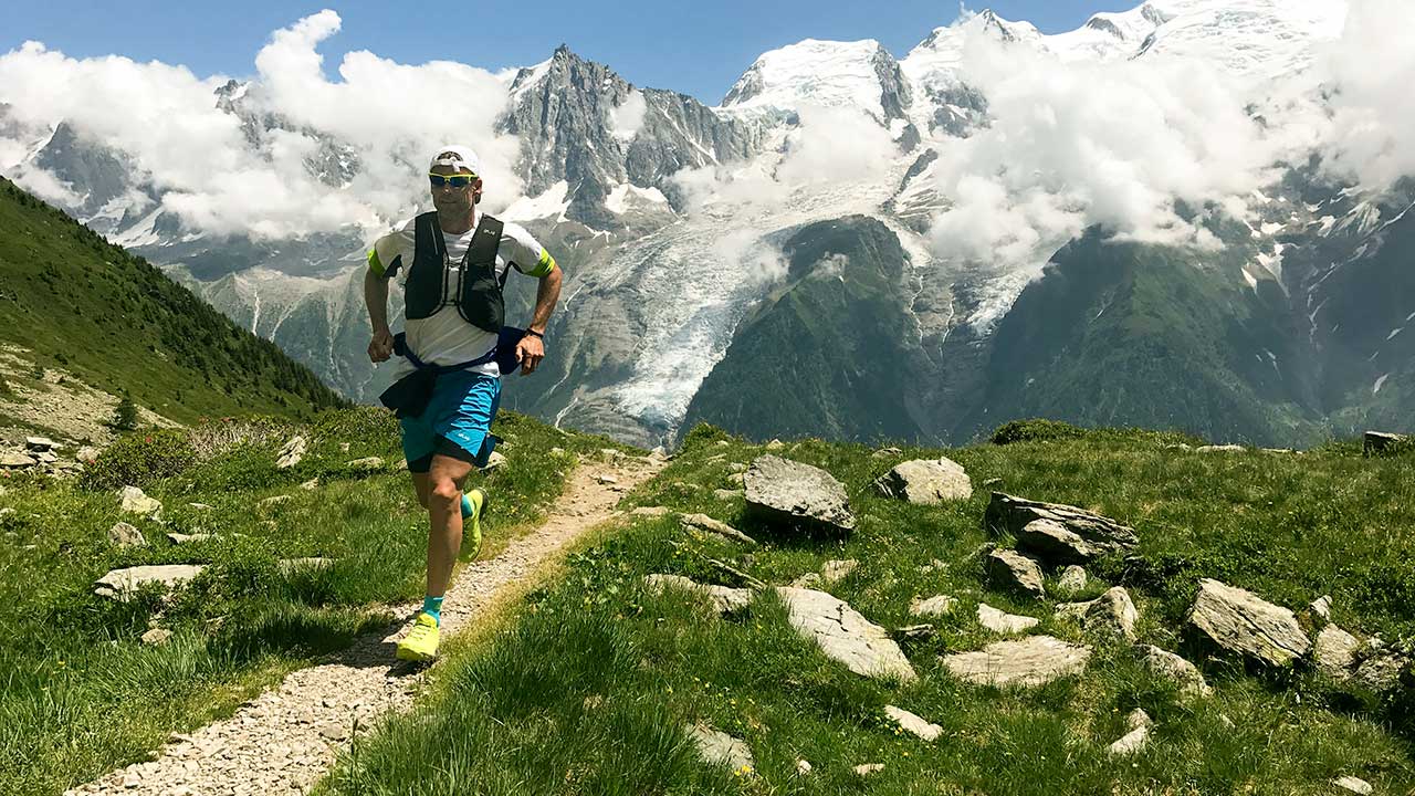 Trailrunner in den französischen Alpen