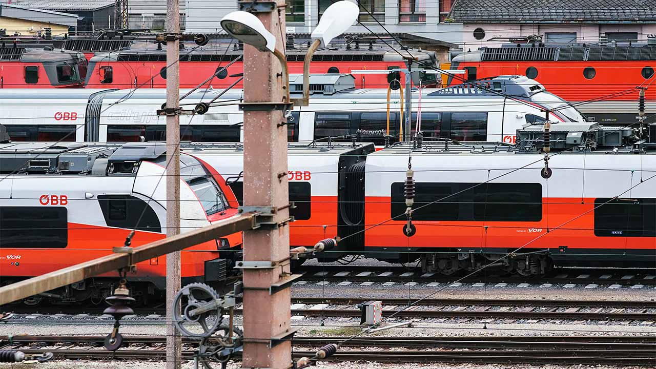 Wagen der Österreichischen Bundesbahn in Wien