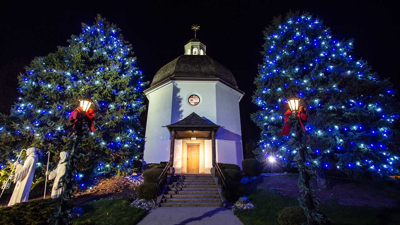 «Silent Night Memorial Chapel» in Frankenmuth, Michigan USA | (c) 123rf