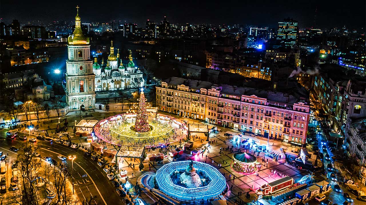 Weihnachten auf dem Sophia-Platz in Kiew, Ukraine