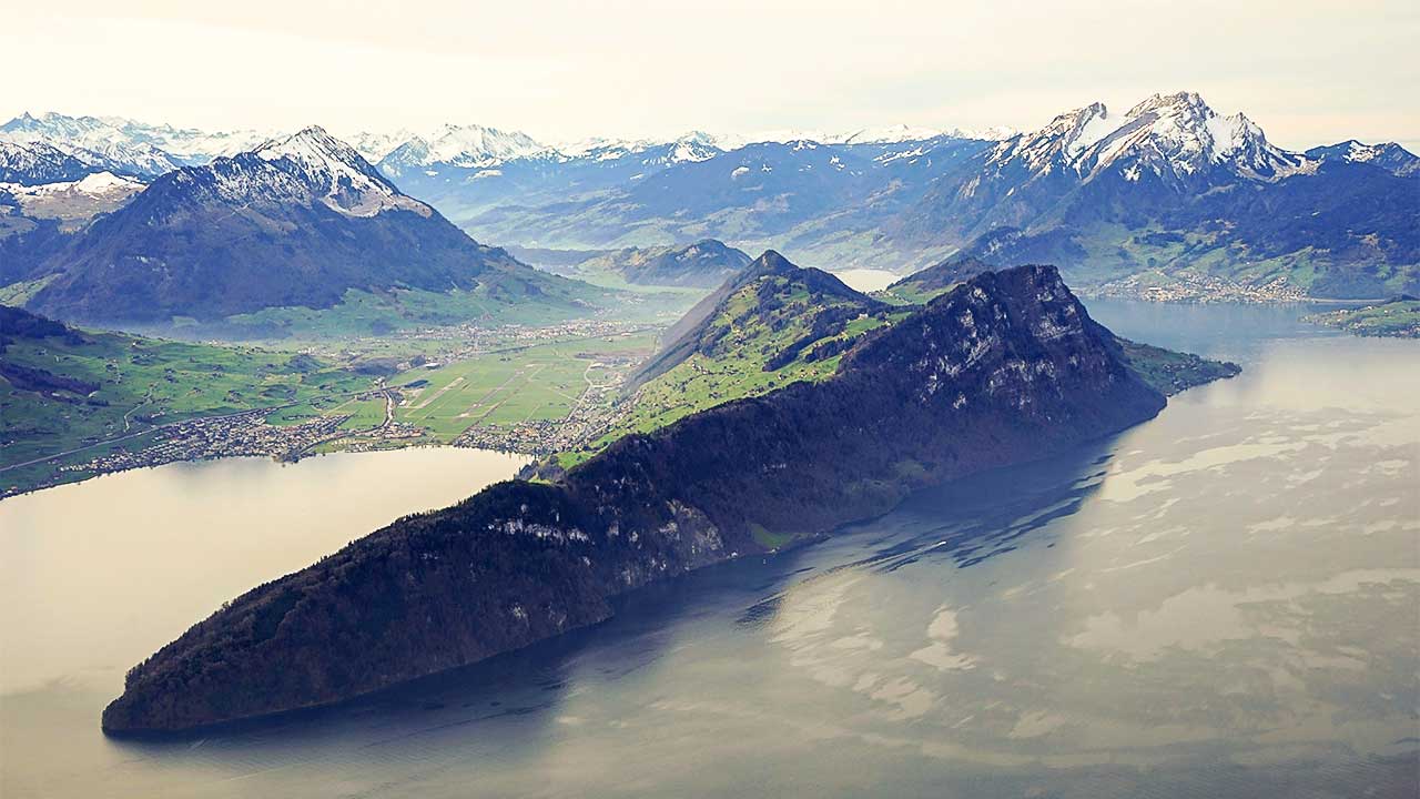 Blick auf den Bürgenstock aus der Vogelperspektive