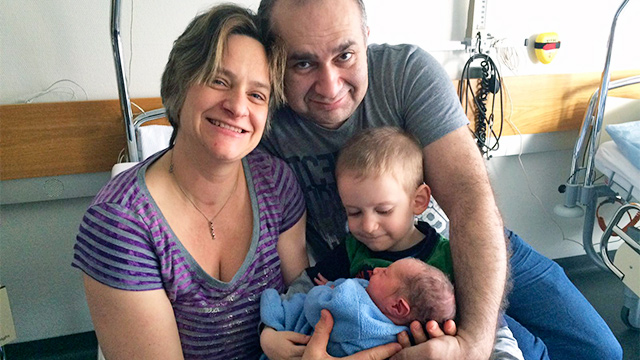 Susanna Staub mit Mann und Kindern
